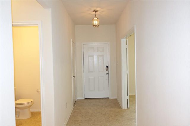 1001 Hillrose DR, Leander, TX 78641