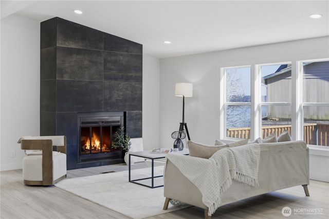12406 104th Street NW, Gig Harbor, WA 98329