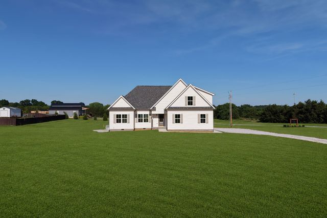 292 Gregory Mill Rd, Shelbyville, TN 37160