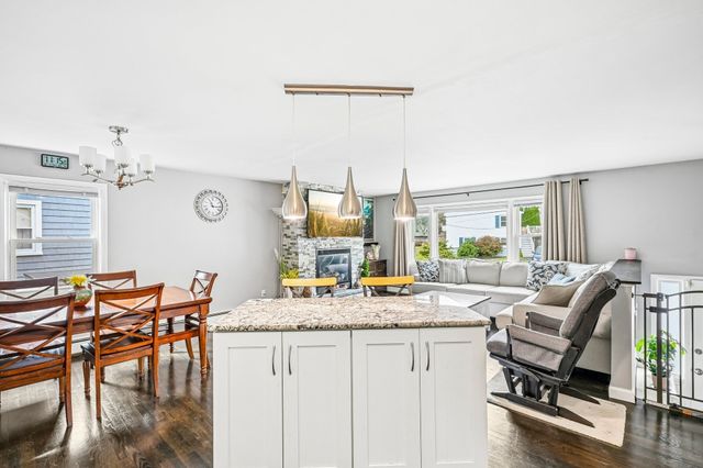 77 Cedarcrest Rd, Boston, MA 02132