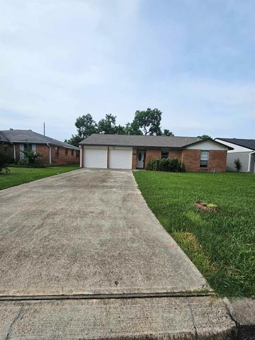 212 Harold Lane, Baytown, TX 77521
