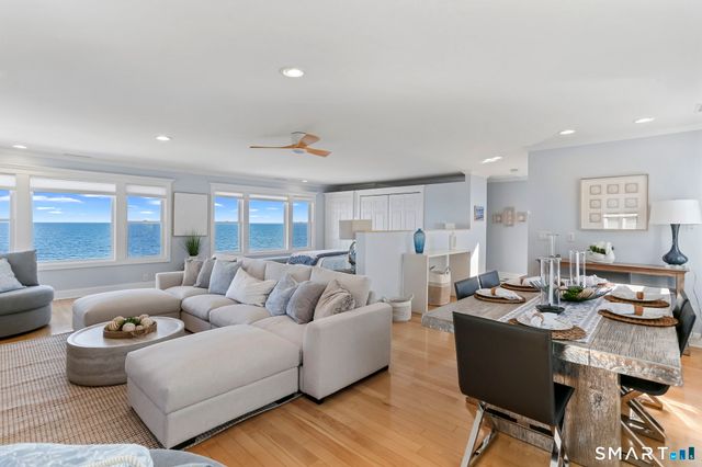 9 Stowe Avenue, Milford, CT 06460