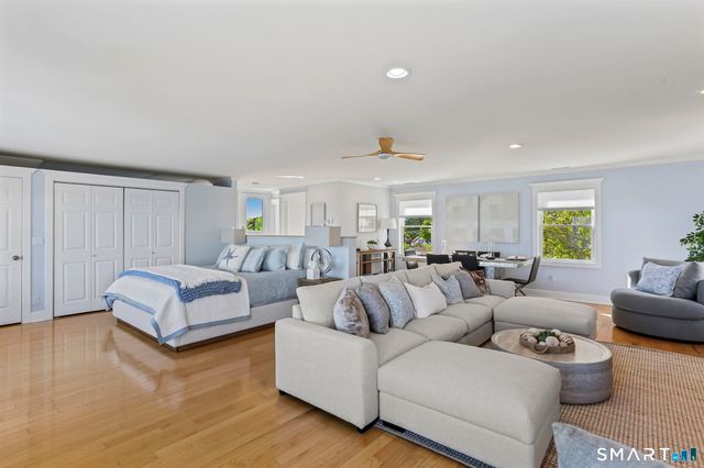 9 Stowe Avenue, Milford, CT 06460