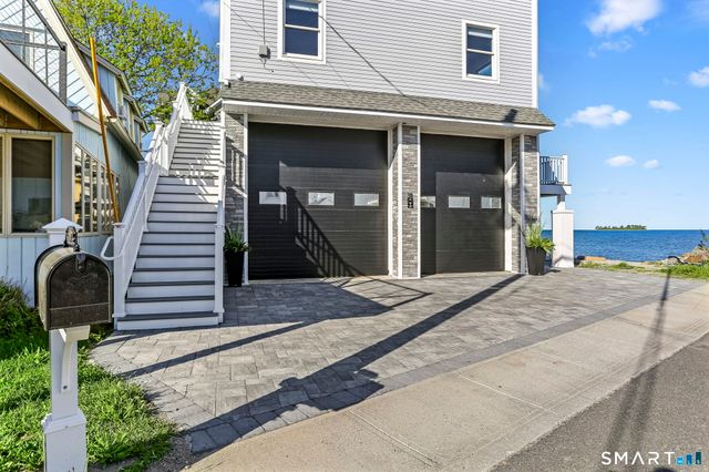 9 Stowe Avenue, Milford, CT 06460