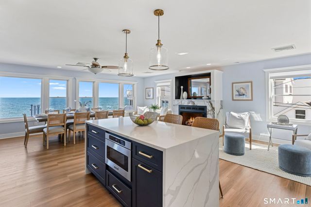 9 Stowe Avenue, Milford, CT 06460