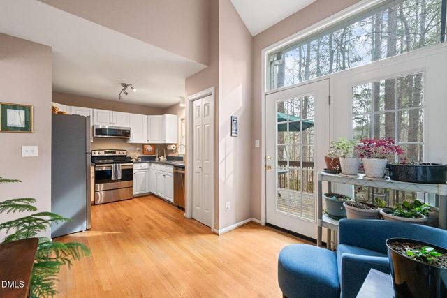 1804 Old Oxford Road, Chapel Hill, NC 27514