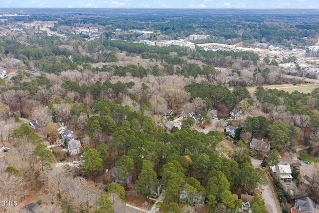 1804 Old Oxford Road, Chapel Hill, NC 27514