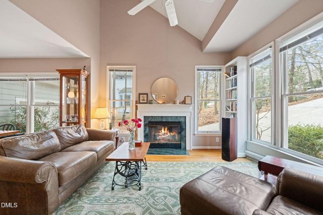 1804 Old Oxford Road, Chapel Hill, NC 27514