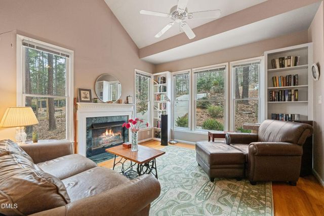 1804 Old Oxford Road, Chapel Hill, NC 27514