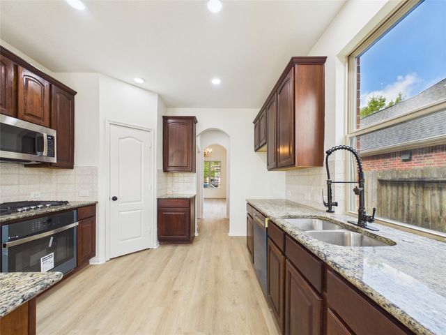 2509 Crestmoon Court, Houston, TX 77089