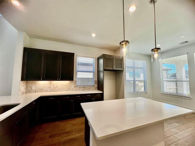 10638 Blossom River Drive, Missouri City, TX 77459