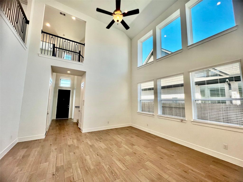 10638 Blossom River Drive, Missouri City, TX 77459