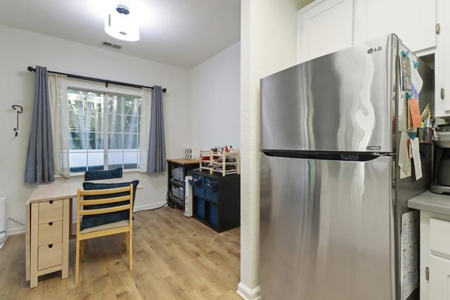 1175 E Greene Ter, Davis, CA 95618