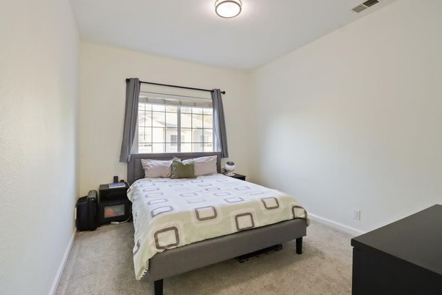 1175 E Greene Ter, Davis, CA 95618