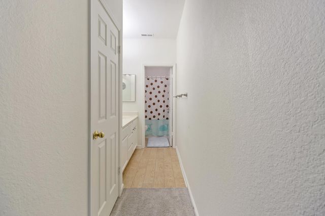 1175 E Greene Ter, Davis, CA 95618