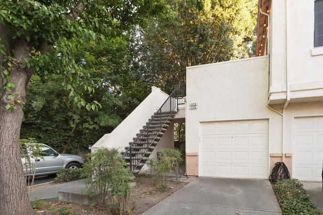 1175 E Greene Ter, Davis, CA 95618