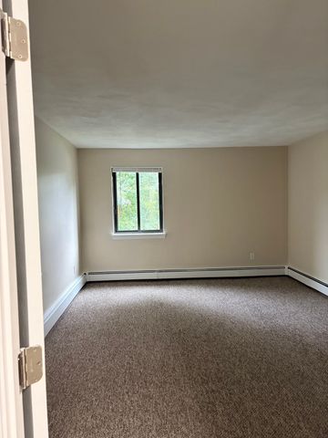 23 Davis b12, Acton, MA 01720