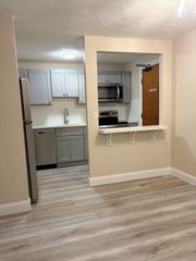 23 Davis b12, Acton, MA 01720
