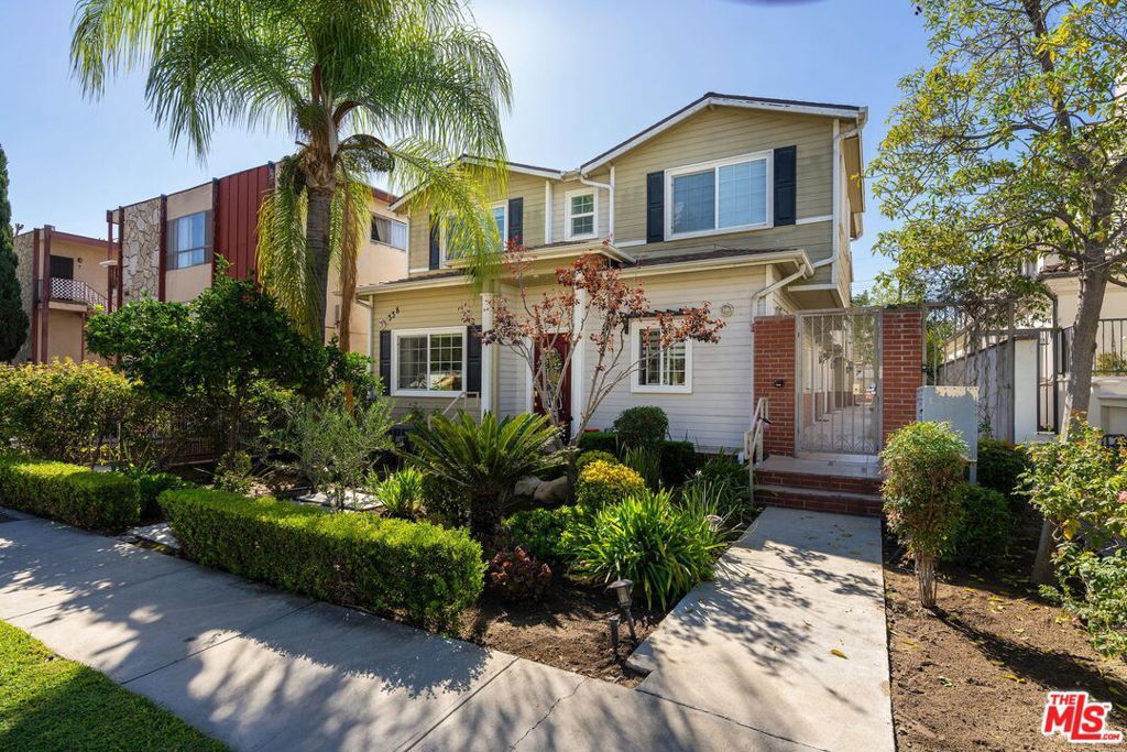 338 W Milford Street 106, Glendale, CA 91203 — photo 2