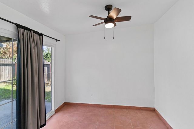 3745 S Kenmore Drive South, Fresno, CA 93703