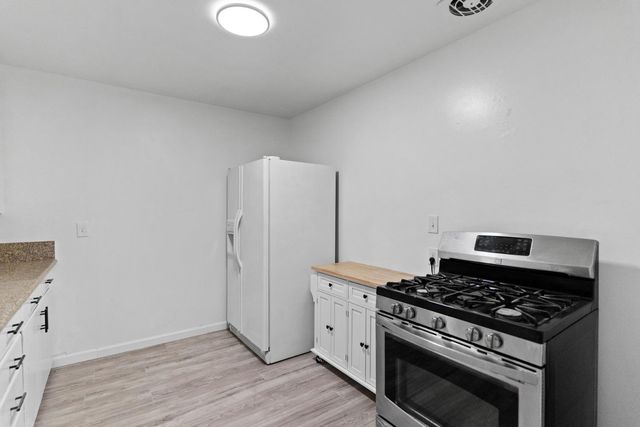 3745 S Kenmore Drive South, Fresno, CA 93703