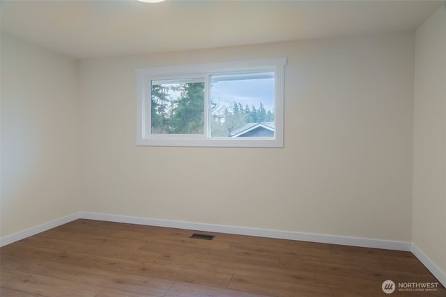 5954 Paradise Drive, Ferndale, WA 98248