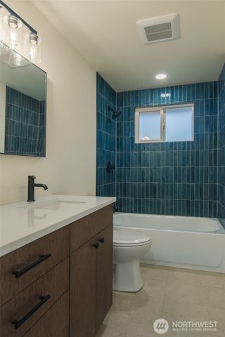 5954 Paradise Drive, Ferndale, WA 98248