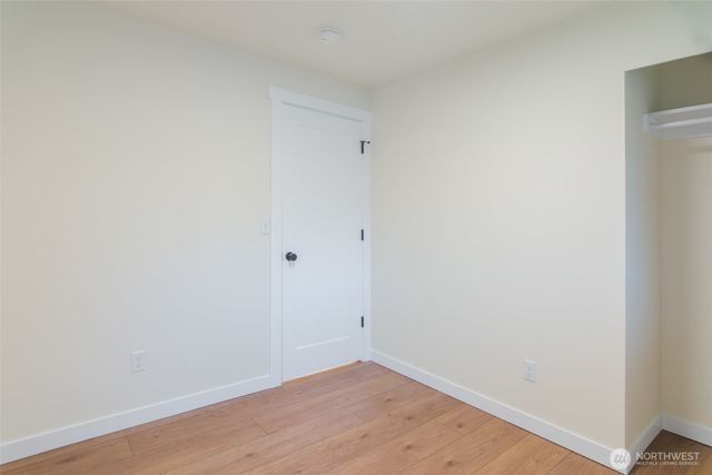 5954 Paradise Drive, Ferndale, WA 98248