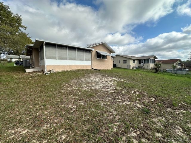 186 W Valerian Place, Beverly Hills, FL 34465