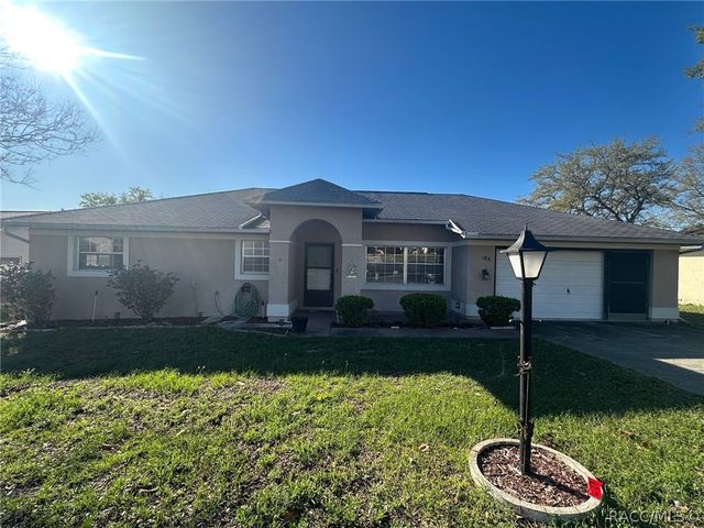 186 W Valerian Place, Beverly Hills, FL 34465