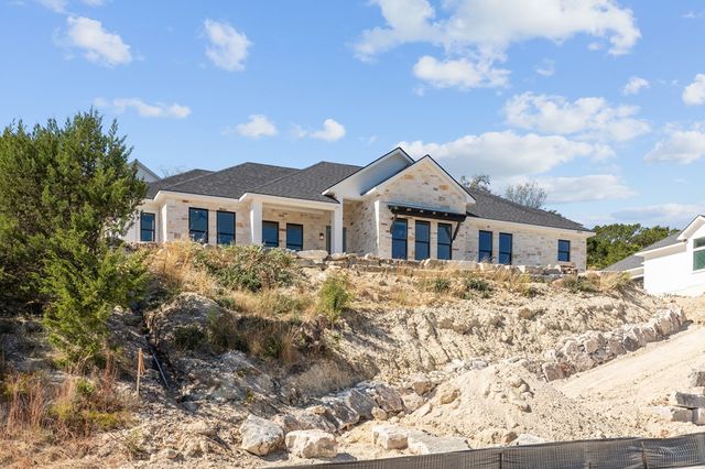 1825 Foothills Dr, Kerrville, TX 78028