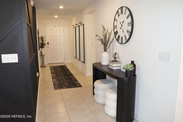 7223 HAWKES BEND Street, Jacksonville, FL 32219