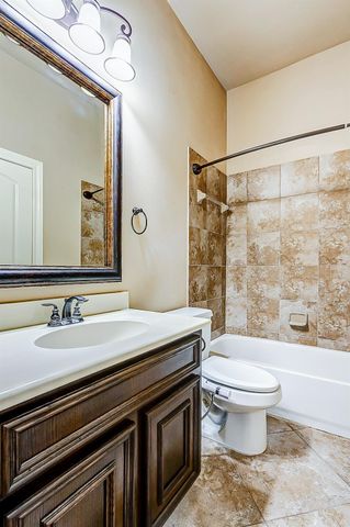 27923 Silverstream Court, Fulshear, TX 77441