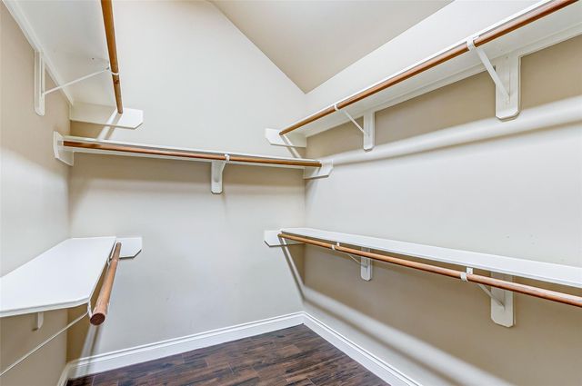 27923 Silverstream Court, Fulshear, TX 77441