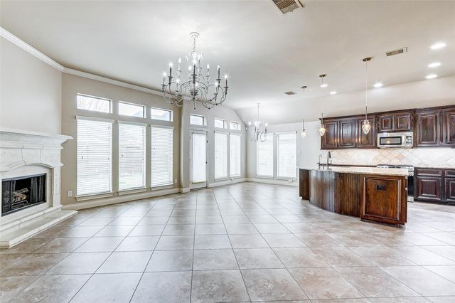 27923 Silverstream Court, Fulshear, TX 77441