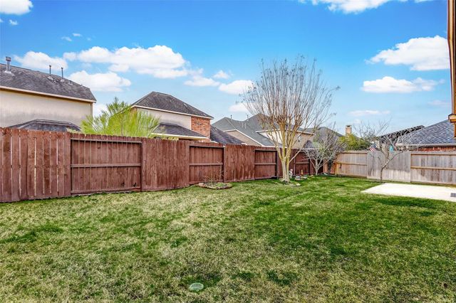 27923 Silverstream Court, Fulshear, TX 77441