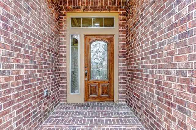 27923 Silverstream Court, Fulshear, TX 77441