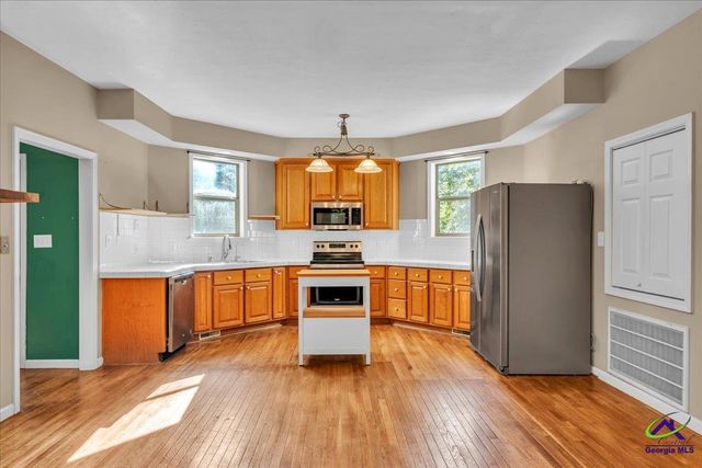 111 Chadwick Road, Warner Robins, GA 31088