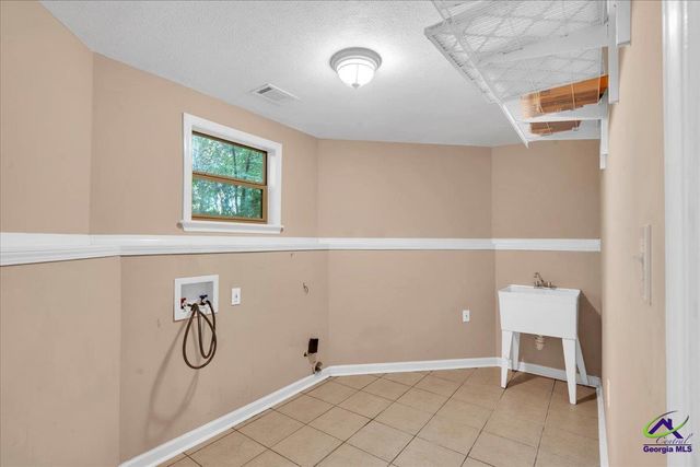111 Chadwick Road, Warner Robins, GA 31088