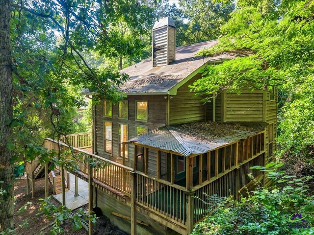 111 Chadwick Road, Warner Robins, GA 31088