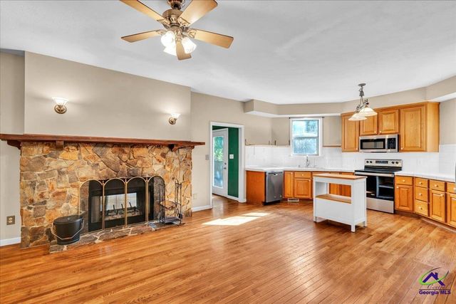 111 Chadwick Road, Warner Robins, GA 31088