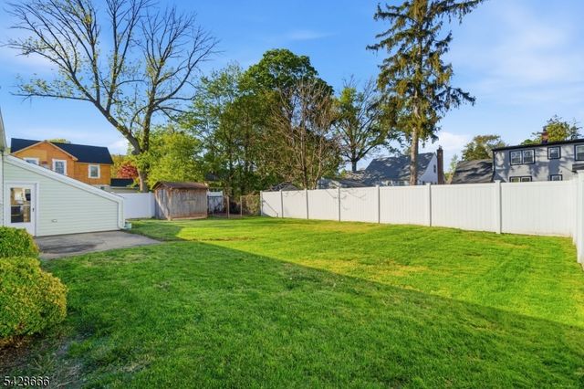 315 Myrtle Ave, Scotch Plains Twp., NJ 07076