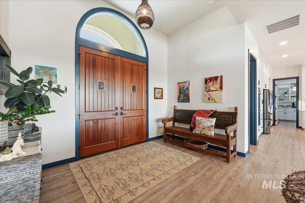 8065 Moonshine Ln, Marsing, ID 83639 photo 9