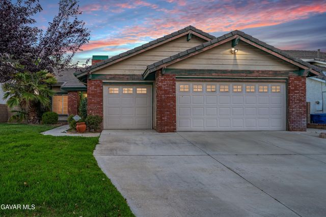 3117 Peachwood Drive, Lancaster, CA 93536