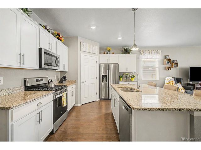 7220 Frying Pan Dr, Frederick, CO 80530