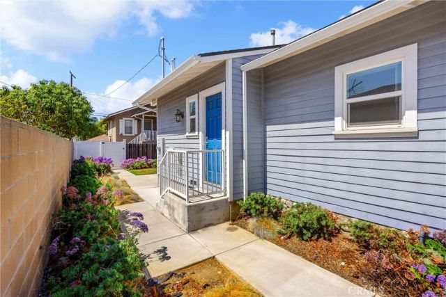 2356 5th Street, La Verne, CA 91750