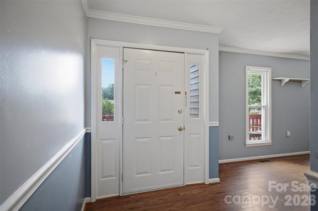 1806 Kyle Court NE, Lenoir, NC 28645