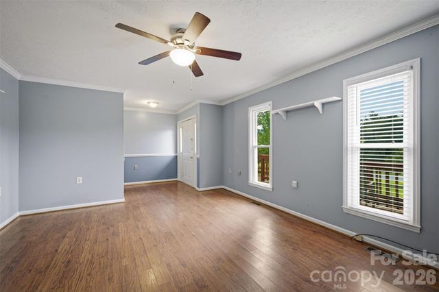 1806 Kyle Court NE, Lenoir, NC 28645