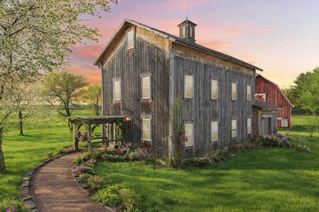 33511 Old Mill Drive, Lone Rock, WI 53556