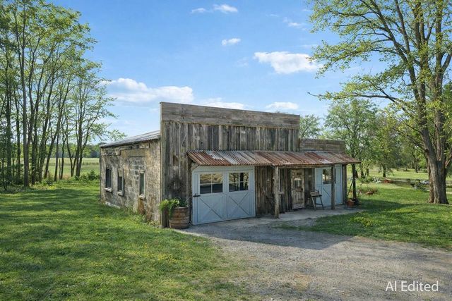 33511 Old Mill Drive, Lone Rock, WI 53556